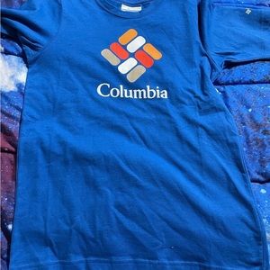 Boys Columbia T-shirt size large(14/16)
